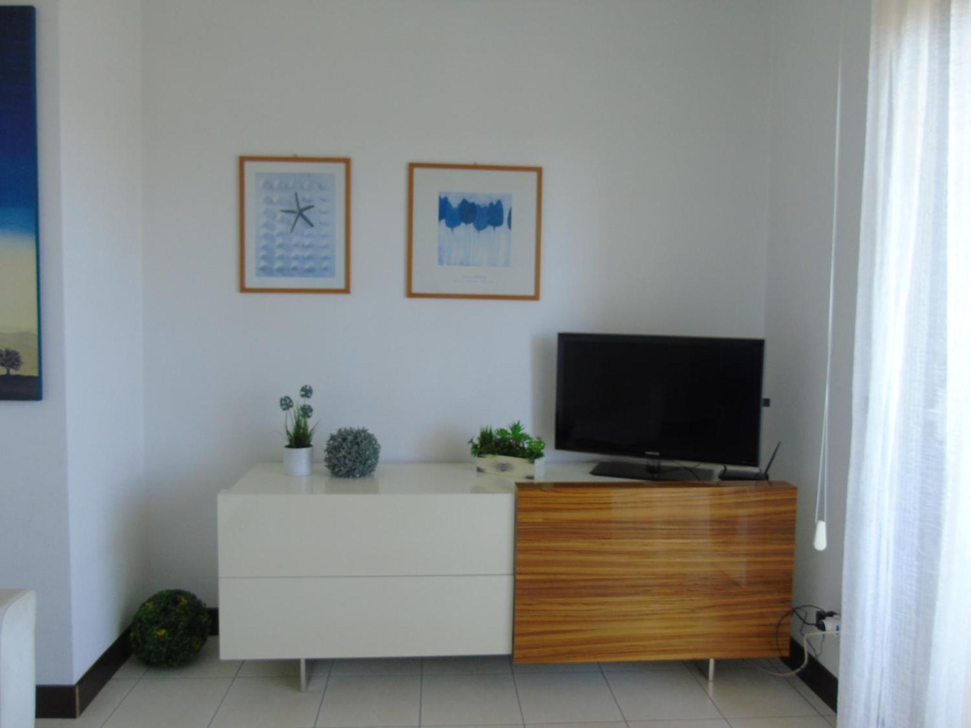 Homiday - Residence Prestige Pineto Bagian luar foto