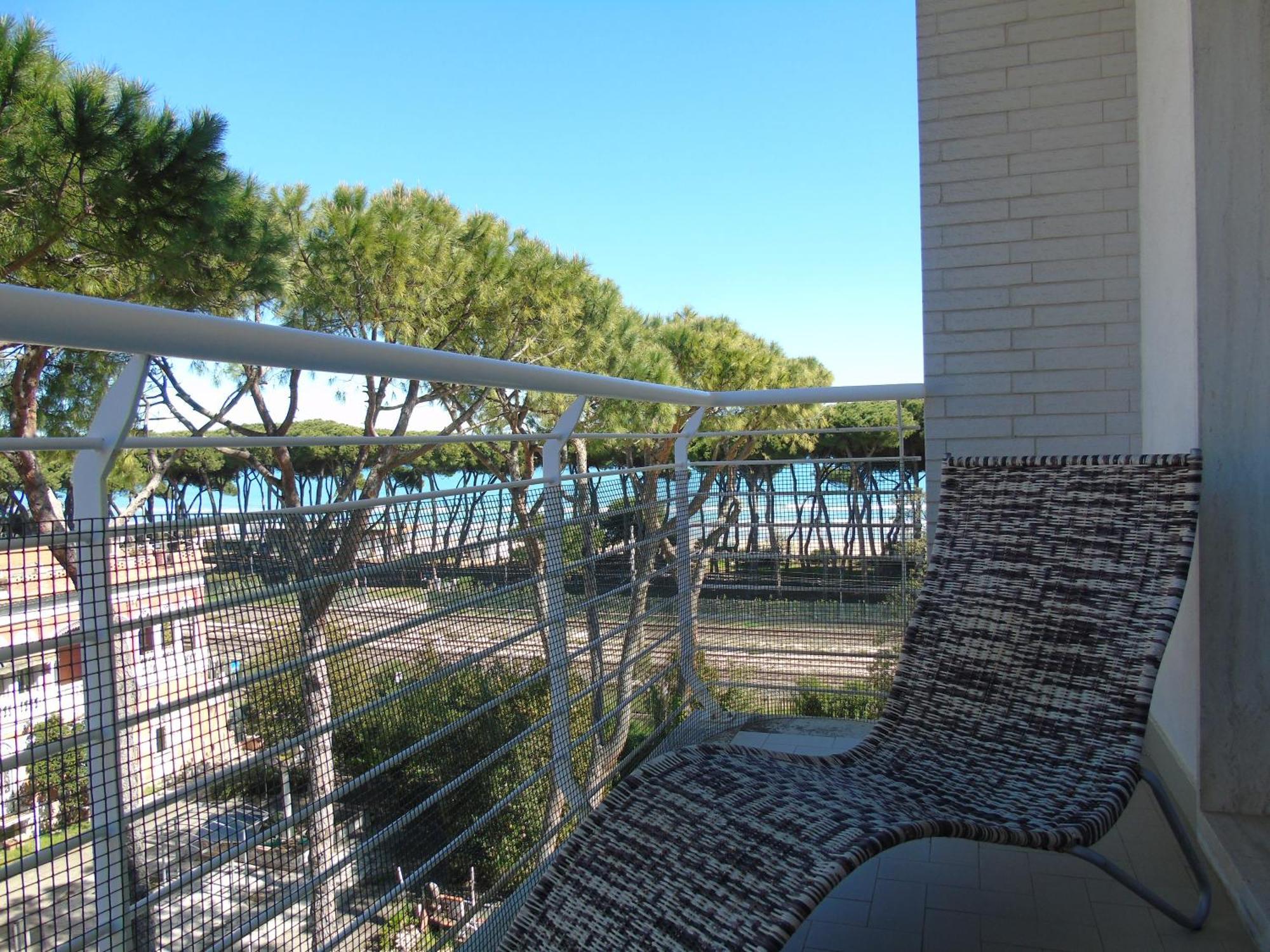 Homiday - Residence Prestige Pineto Bagian luar foto