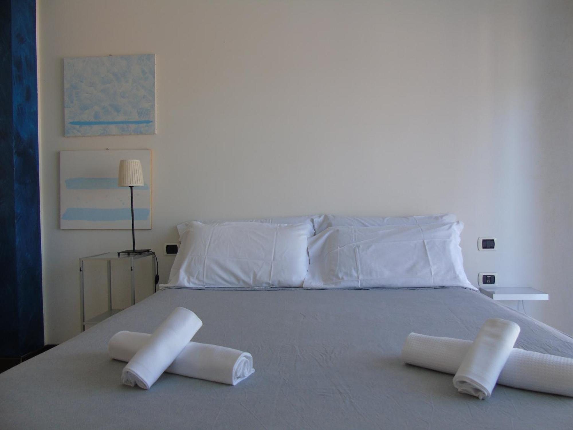 Homiday - Residence Prestige Pineto Bagian luar foto