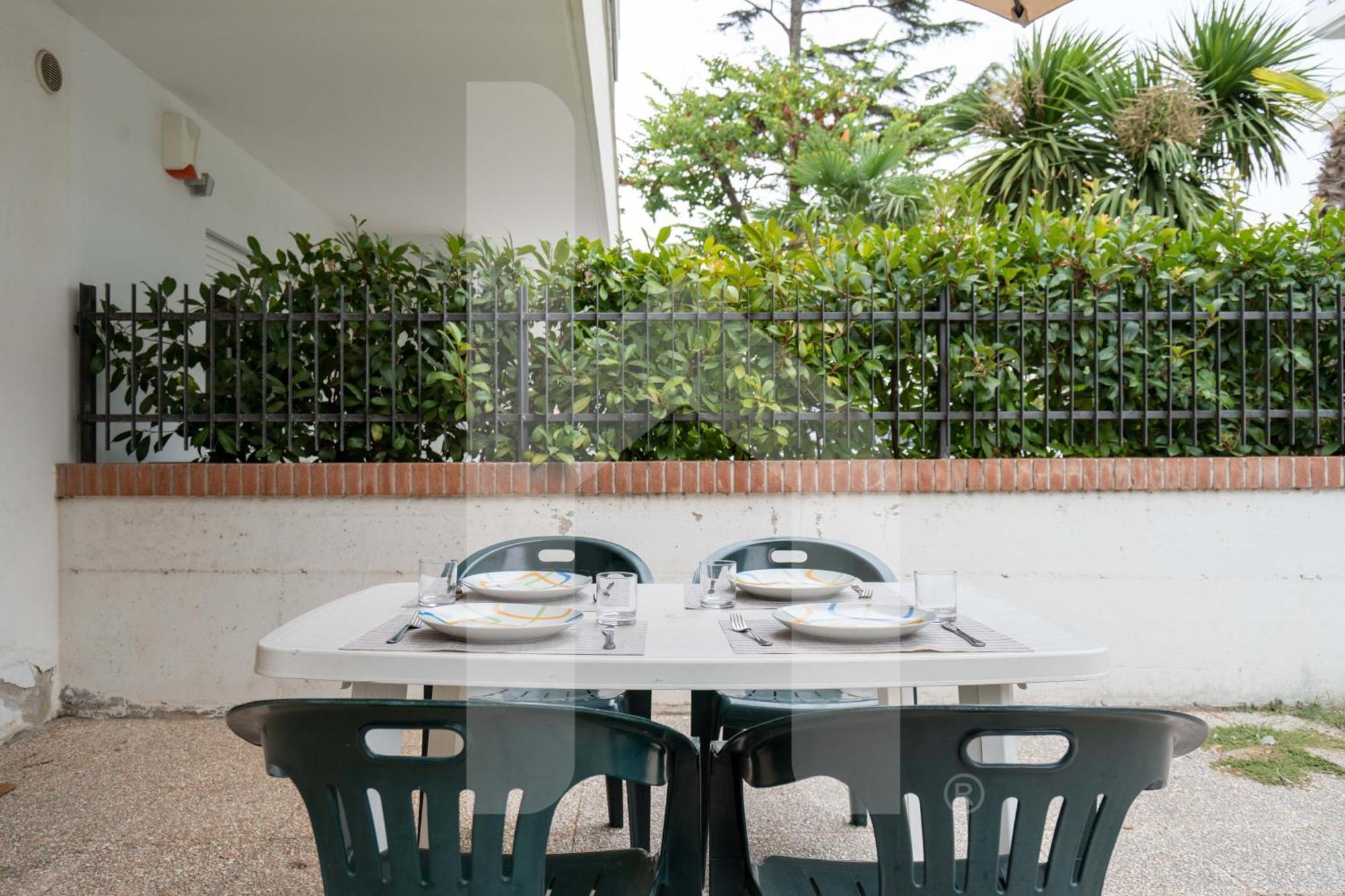 Homiday - Residence Prestige Pineto Bagian luar foto